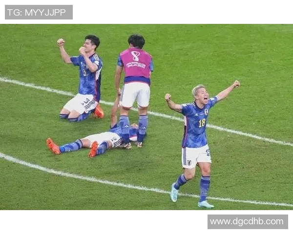 卡塔尔世界杯背后的故事与影响：从赛事组织到全球文化交流的深刻变革